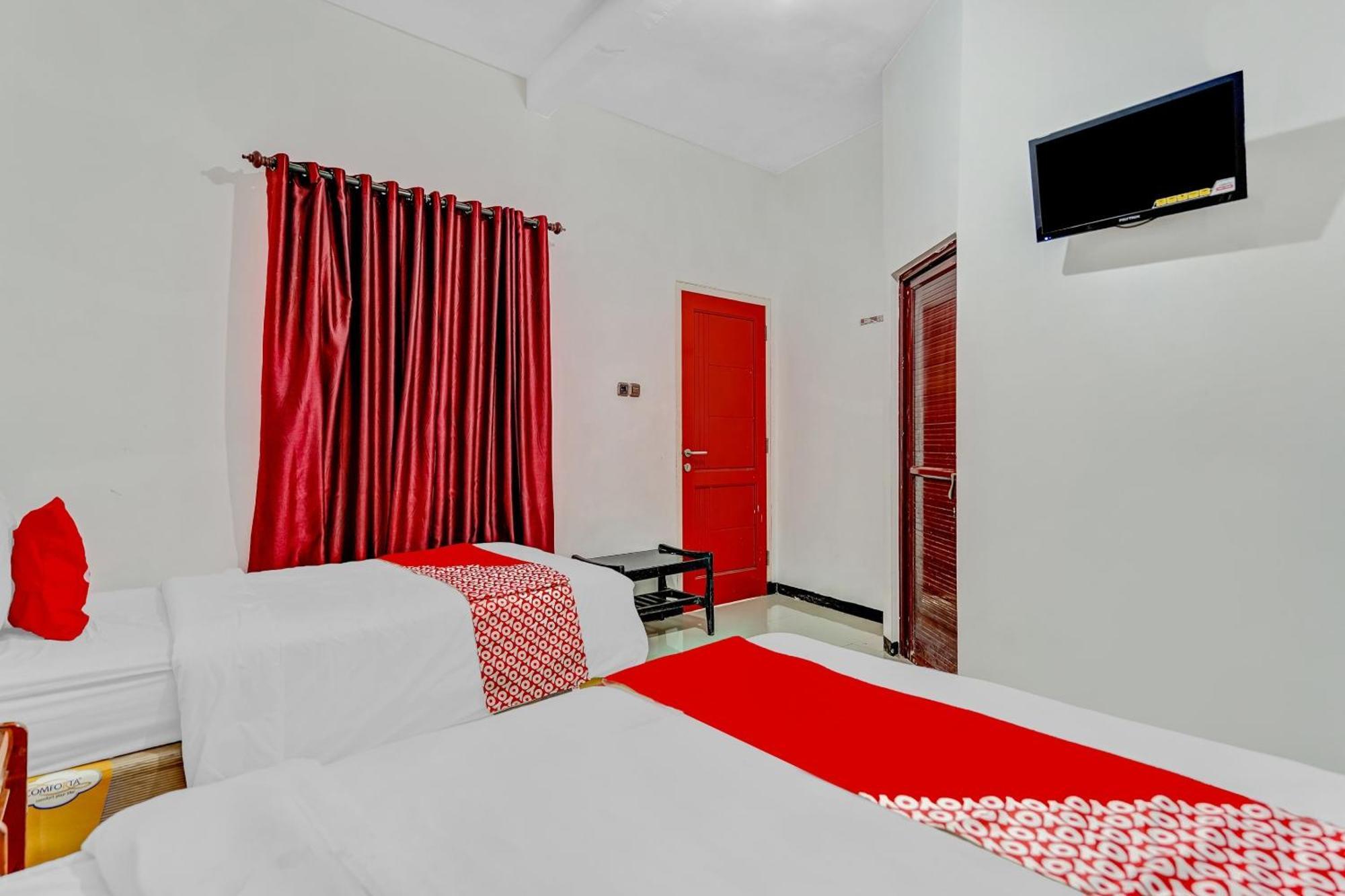 Hotel Kalimantan สุราบายา ภายนอก รูปภาพ
