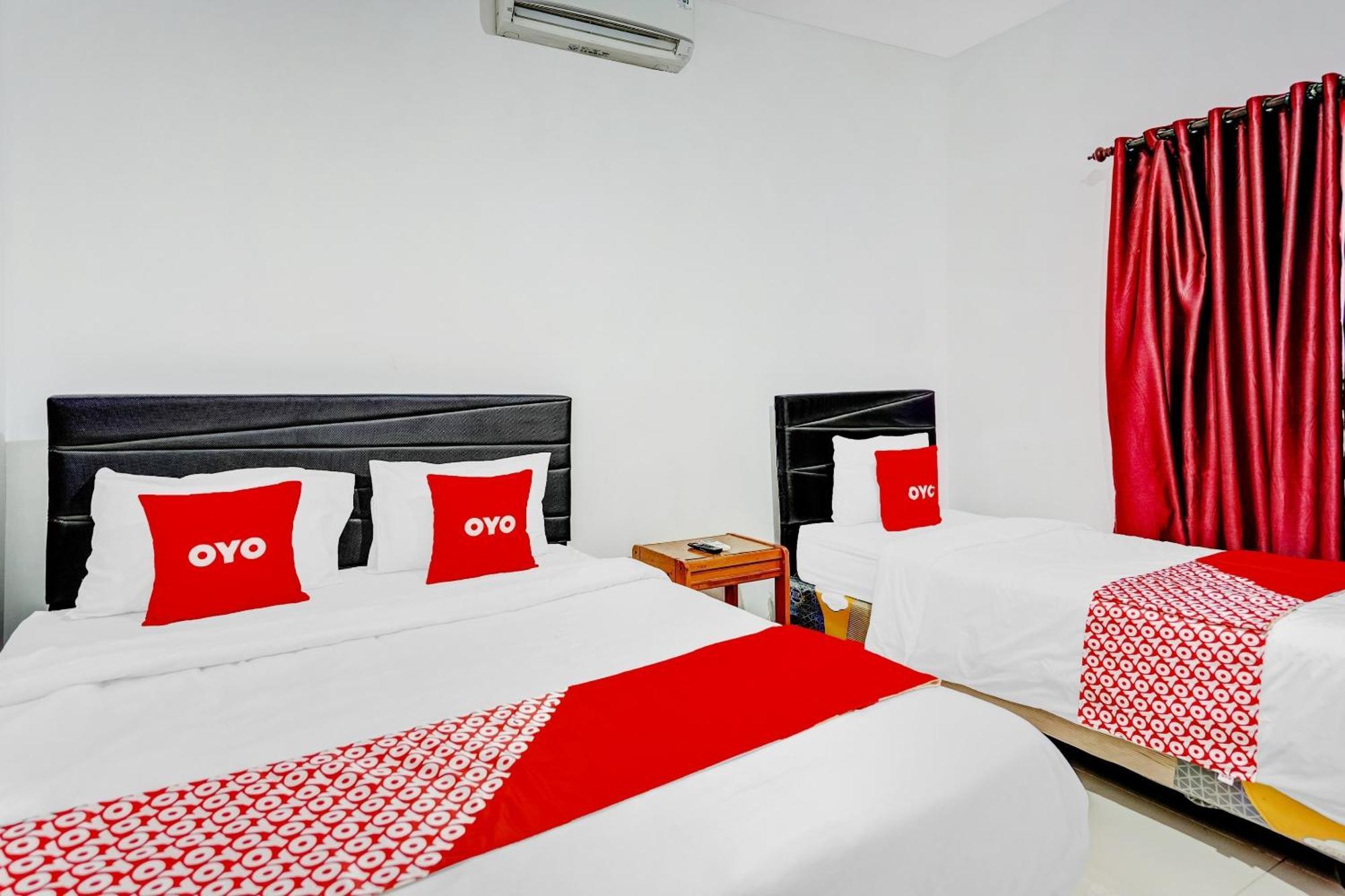 Hotel Kalimantan สุราบายา ภายนอก รูปภาพ